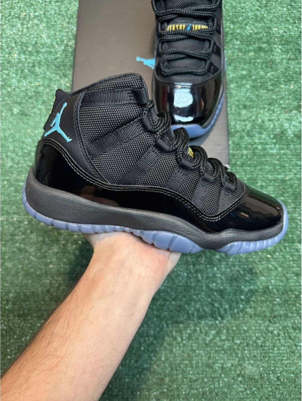 Jordan Retro 11 Gamma Blue Size 4M/5.5W